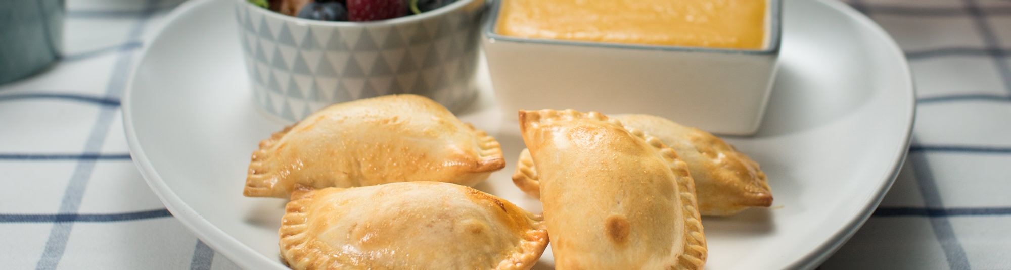 Plato de empanadillas La Cocinera 1148 x 307