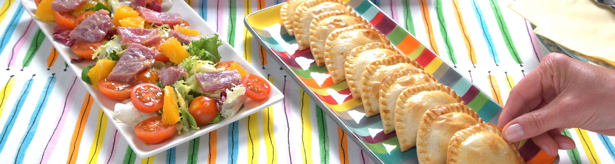 Plato con empanadillas y ensaladas La Cocinera 1148 x 307